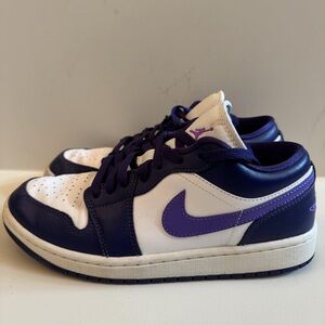 Jordan Women's Sneakers in Purple and White